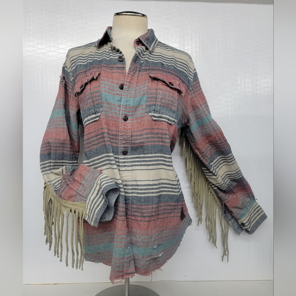 **SOLD****Southwest Woven Flannel Shirt Shacket With Route 66 "Haulin' A**" - Picture 5 of 13